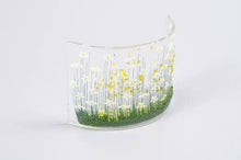 Handmade Fused Glass - Daisy Curve