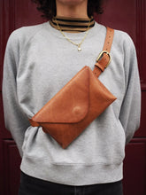 Betty Leather Belt Bag - Tan