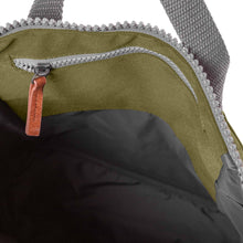 ROKA Finchley Backpack in Moss Canvas: Medium