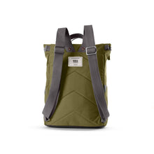 ROKA Finchley Backpack in Moss Canvas: Medium